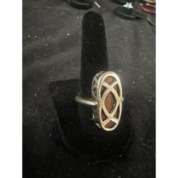 Sterling Silver/925 Fashion Ring Sz 8 - Picture 1 of 3